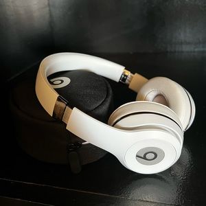 Beats Solo3 headphones